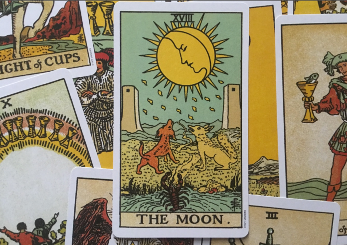 Moon Card